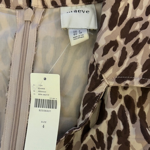 The Colette Wrap Jumpsuit by Maeve: Printed Linen Edition - Picture 5 of 7